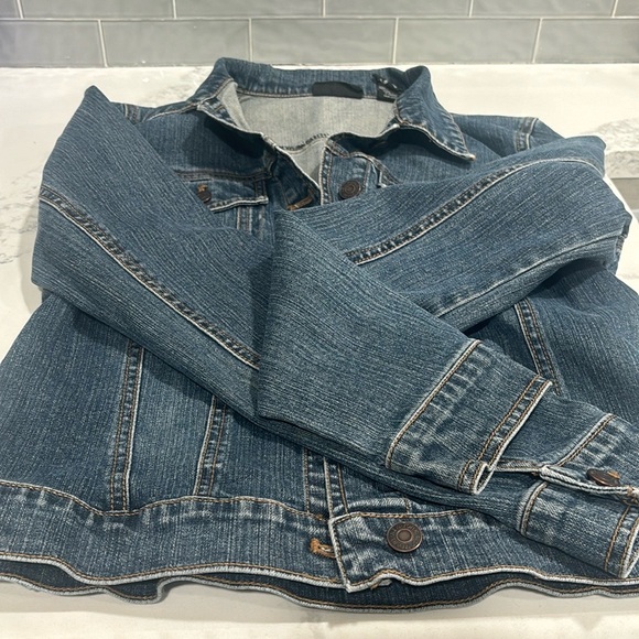 SIZE 6 - Picture 4 of 8